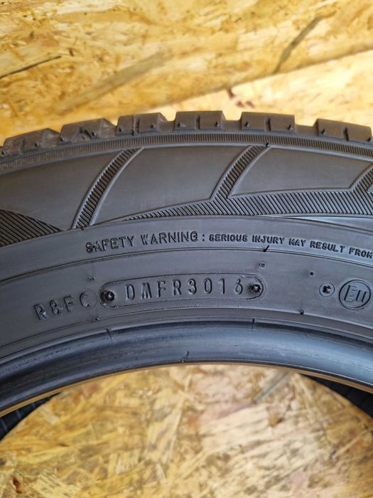 Opona zimowa FALKEN HS449 Eurowinter 225/60 R17 99H SZTUKA P535