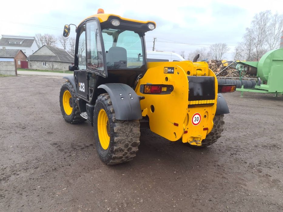 Телескопічні навантажувачі jcb 541.70