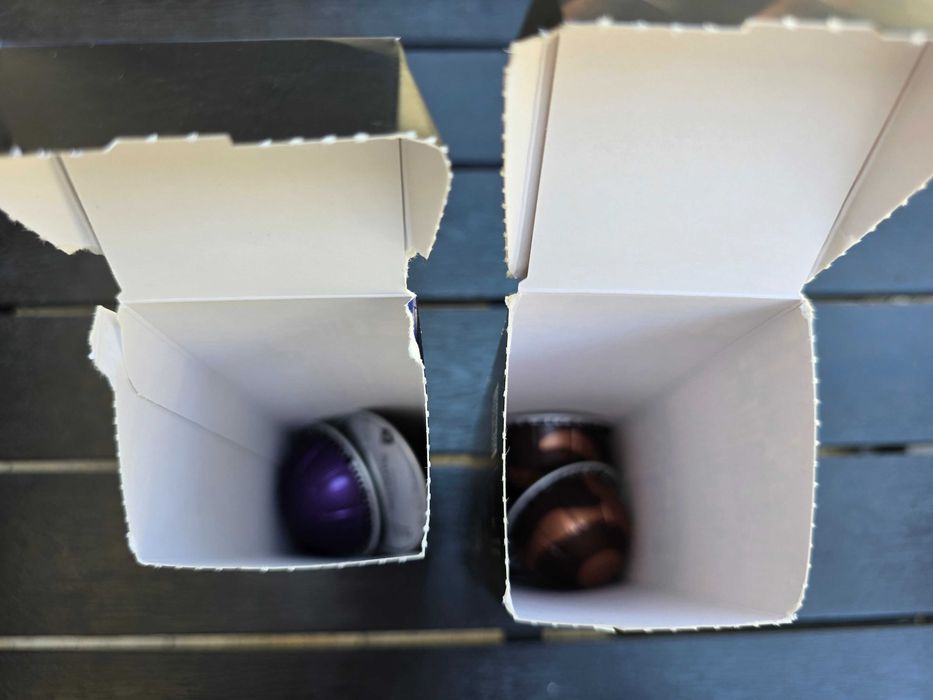 Nespresso Vertuo Next + Cápsulas de Café