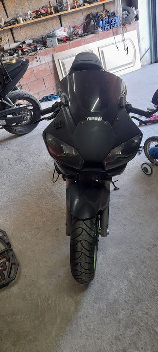 Yamaha  r1   peças. Kawasaki honda suzuki yama