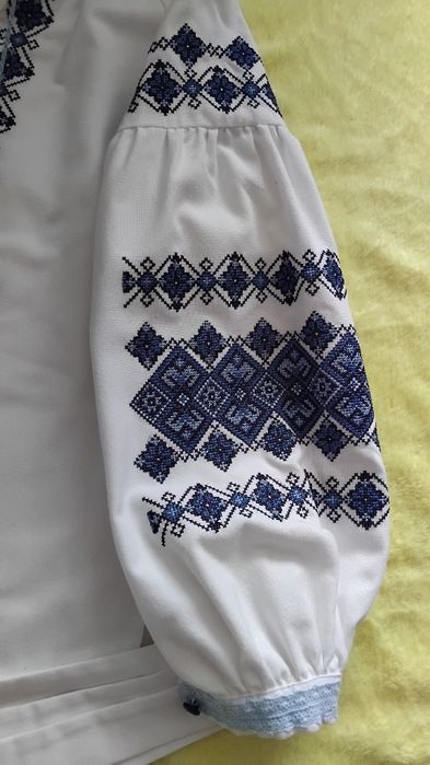 Вишиванка дівчинка