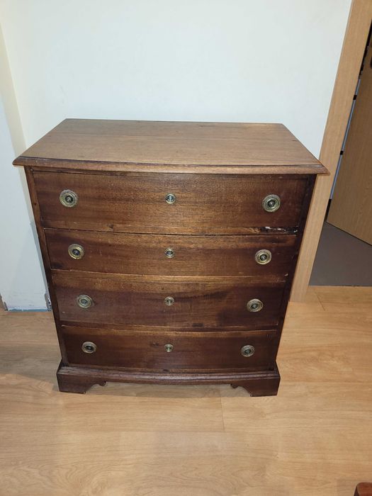 2 Comodas Madeira 4 gavetas