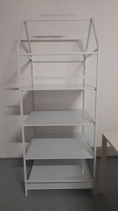 Expositor Branco casa
