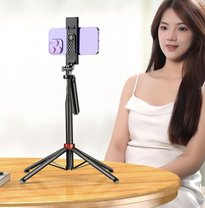 Стійка для телефону  P195 1.8м штатив, Selfie Stick , трипод