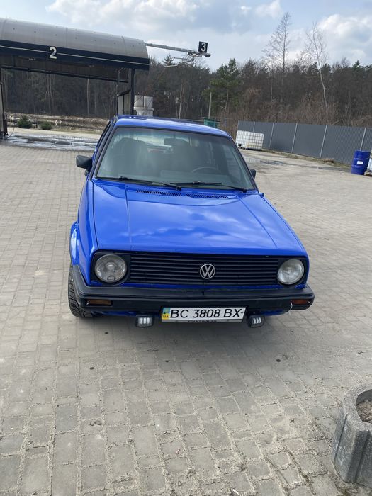 Продам гольф 2