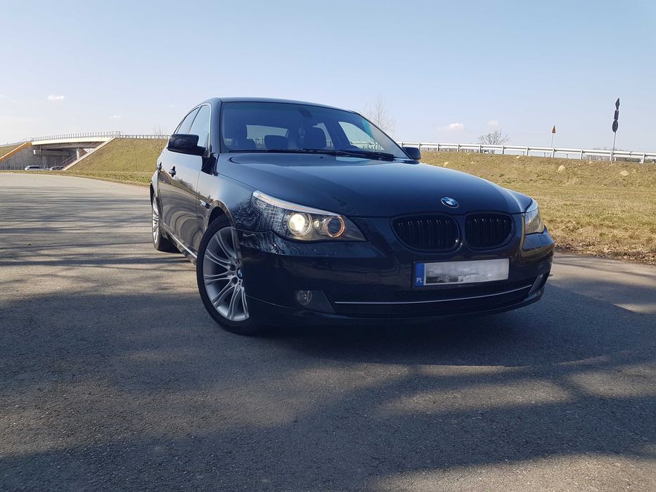 BMW  Seria 5 E 60 525d M57