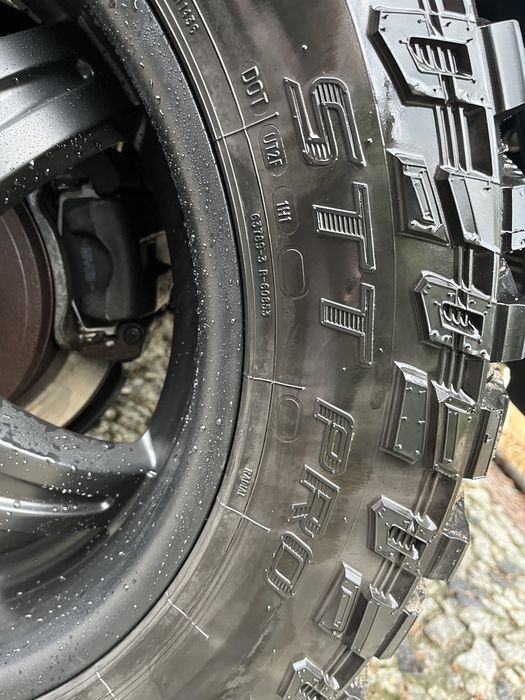 Opony 305/55R20 Cooper Discoverer STT Pro