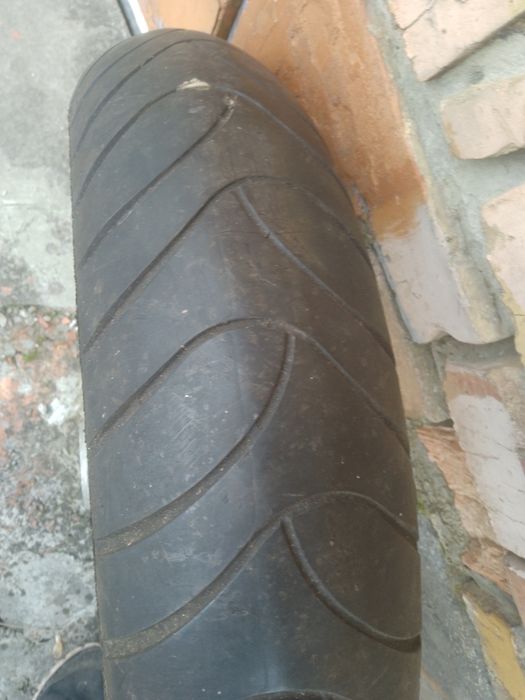 Покришки мото б/у різних розмирів