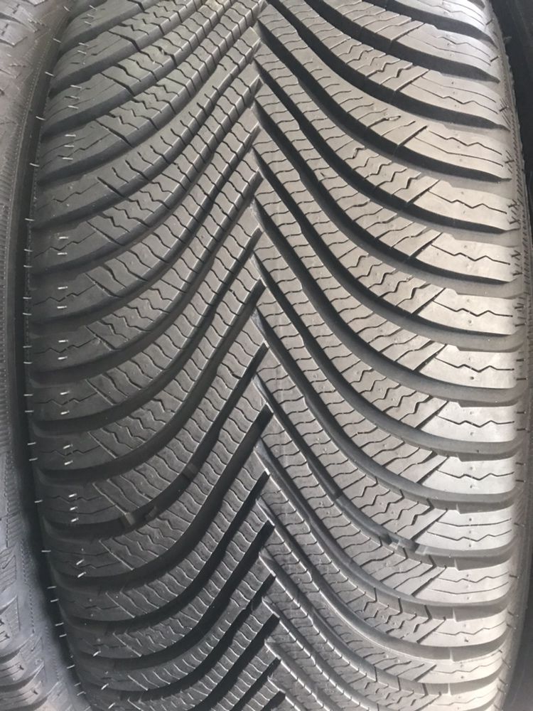 215/55/17 R17 Michelin Alpin A5 4шт зима: 4 000 грн. - Автошини Київ на Olx