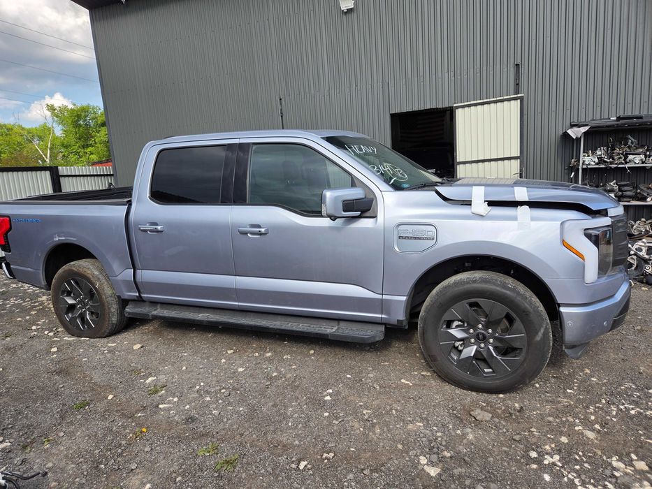 Розборка запчастини шрот кузовщина  ford  f150 lightning форд ф150
