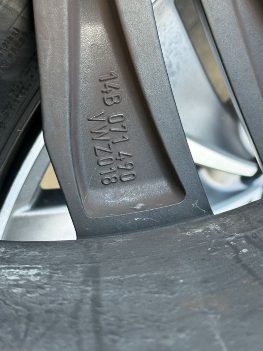 Koła VW ID..7 opony zimowe GoodYear  235/45 R20
