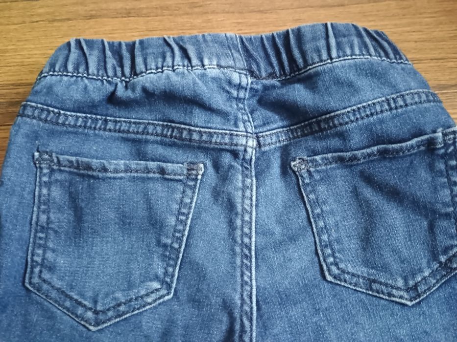 H&M jegginsy r.104