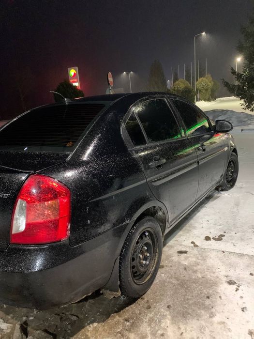 Хюндай акцент 2008 року