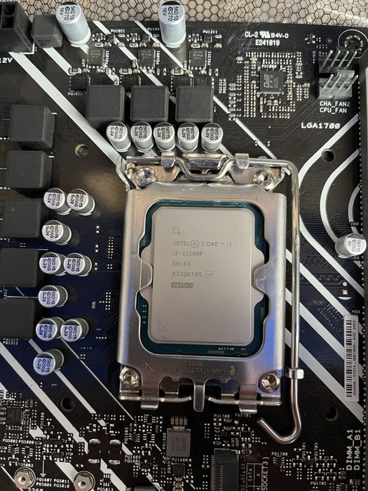 Комплект (Материнская плата H610M-E D4, i3-12100f, KF DDR4-3200 8192