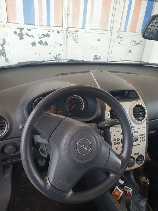 Opel corsa 1.3 cdi