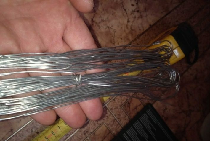 Припой с флюсом!! 0.9мм! Советский. Пос 63!! Добротный!!