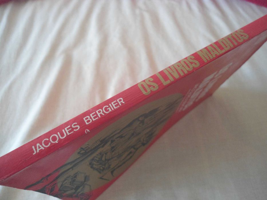 Os Livros Malditos por Jacques Bergier