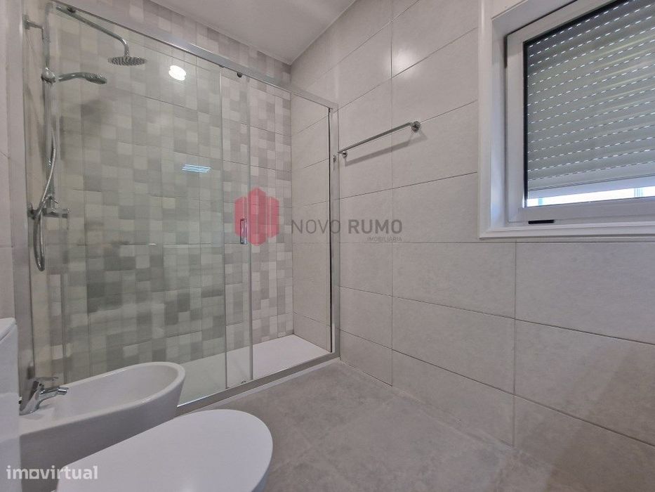 Apartamento T4 para arrendar.