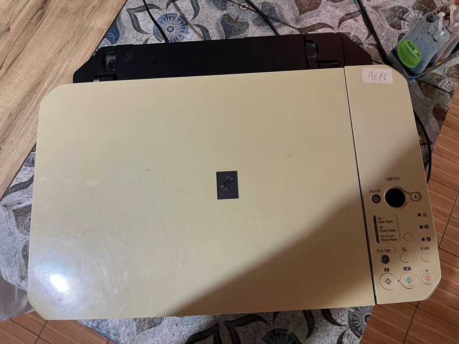 Продаю принтер mp210