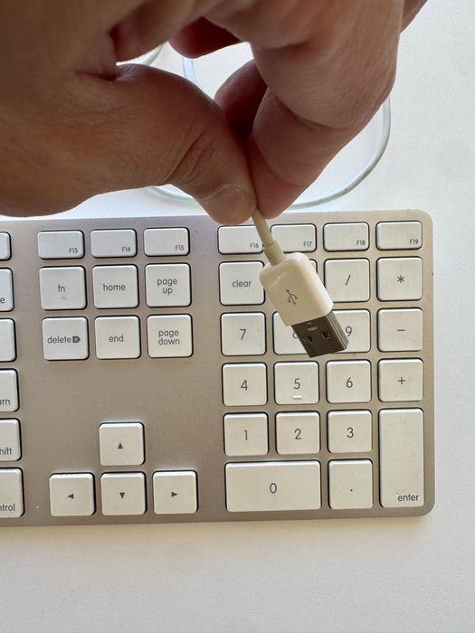 Teclado apple original USB