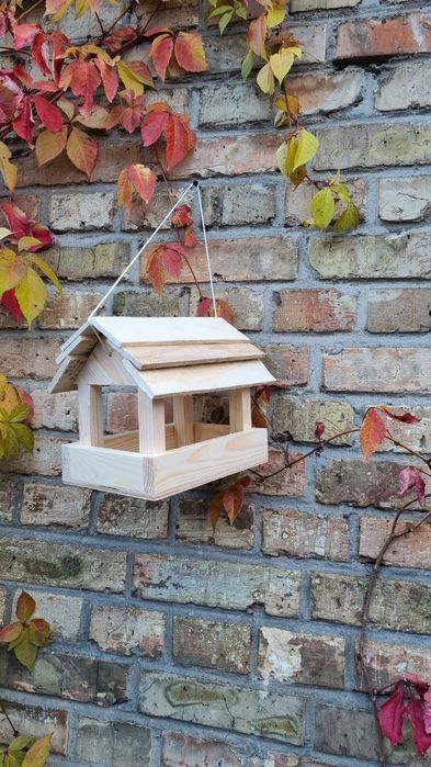 Годівничка для птахів