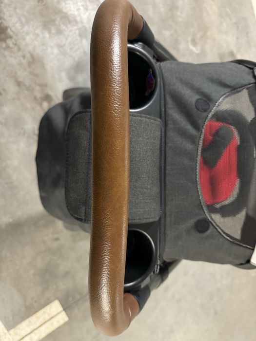 Joie signature spacerówka