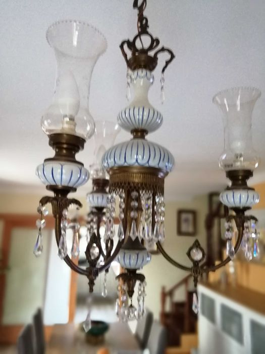 2candeeiros excelente estado porcelana e cristal