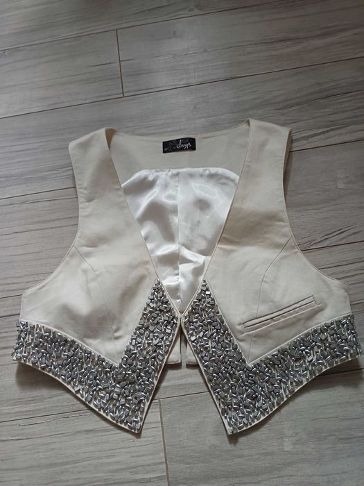 Kremowa kamizelka damska 36/38