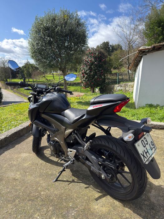 Mota Suzuki 125 GSX-S