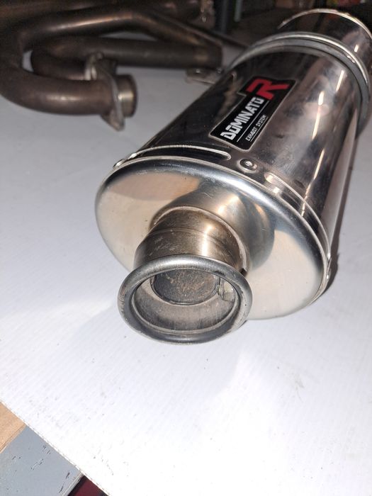 Escape DOMINATOR + linha completa para Yamaha XT600R/Z