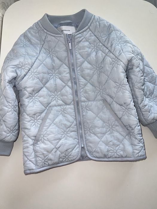 Курточка на дівчинку