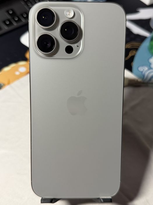 iPhone 16 Pro Max 256 фіз сім 99 % батарея ідеальни стан