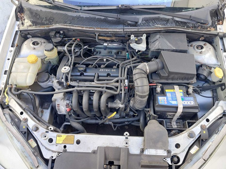 Focus Station 1.4 AMBIENT 2001 Gasolina