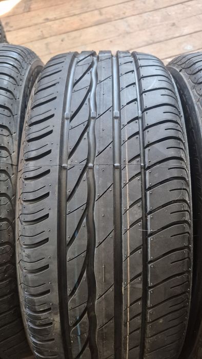 Гума,резина 215/55/17 літня
