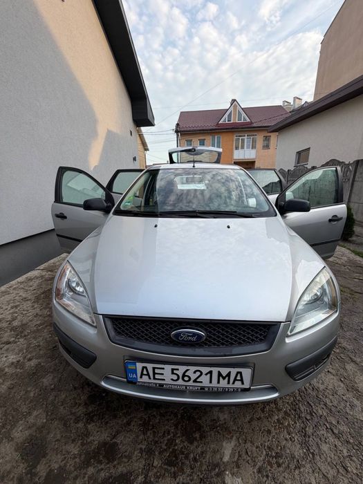 Ford focus 2 2006р гарний стан