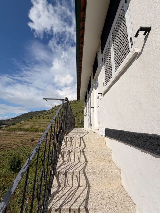 Alugo Casa pronta a habitar