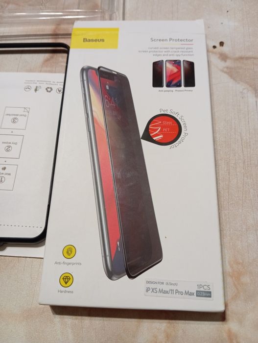 Продам защитное стекло на телефон