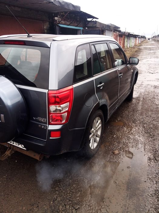 Авто Сузукі гранд вітара