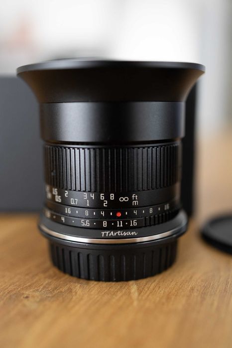 TTarisan 10mm F2, APSC