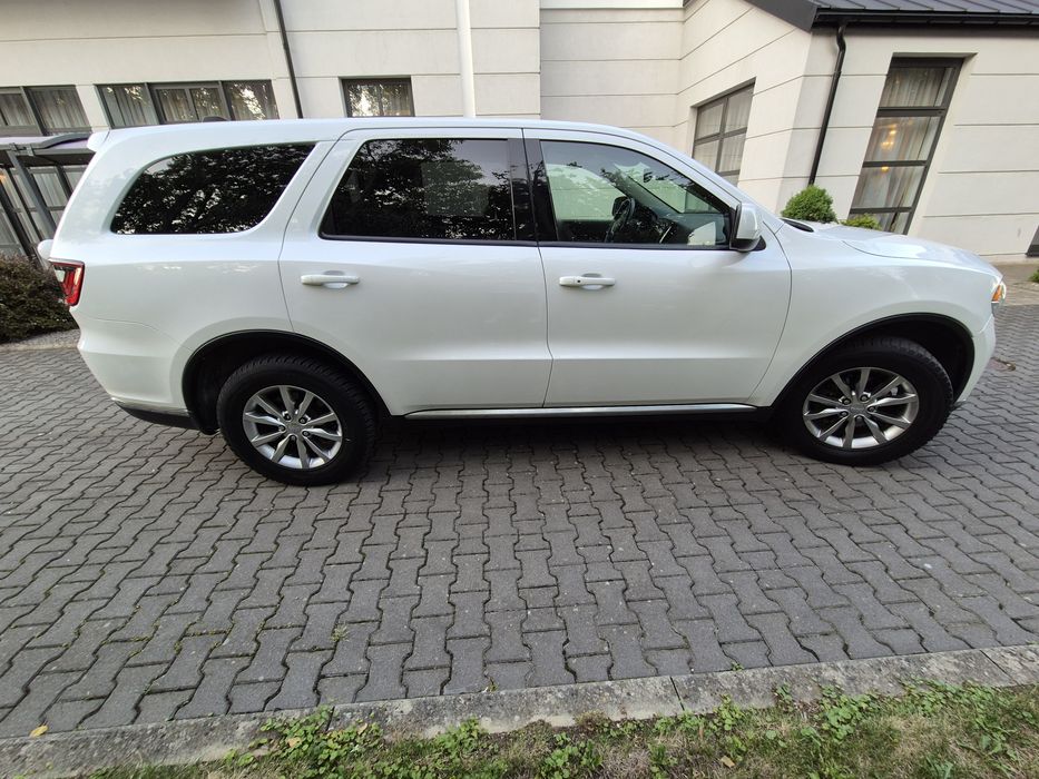 Dodge Durang SXT biała perła