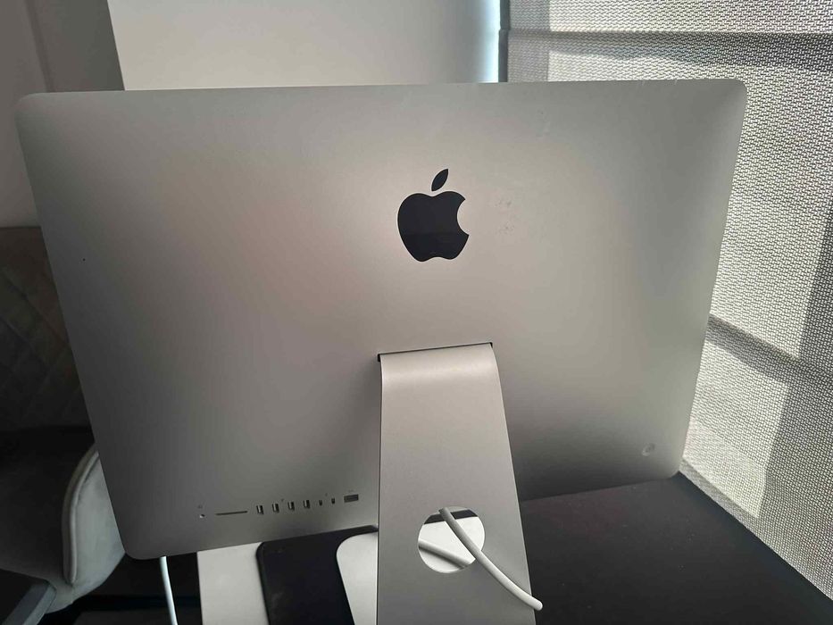 iMac 21.5-inch 1TB