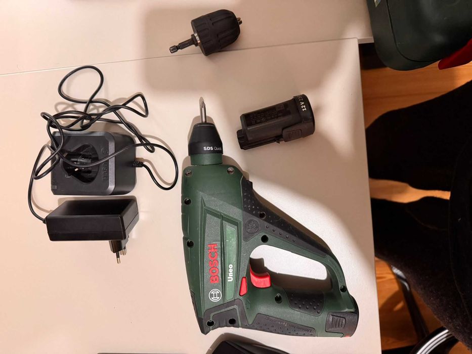 Bosch UNEO 12V – 2 Baterias + Mala (Bom Estado)