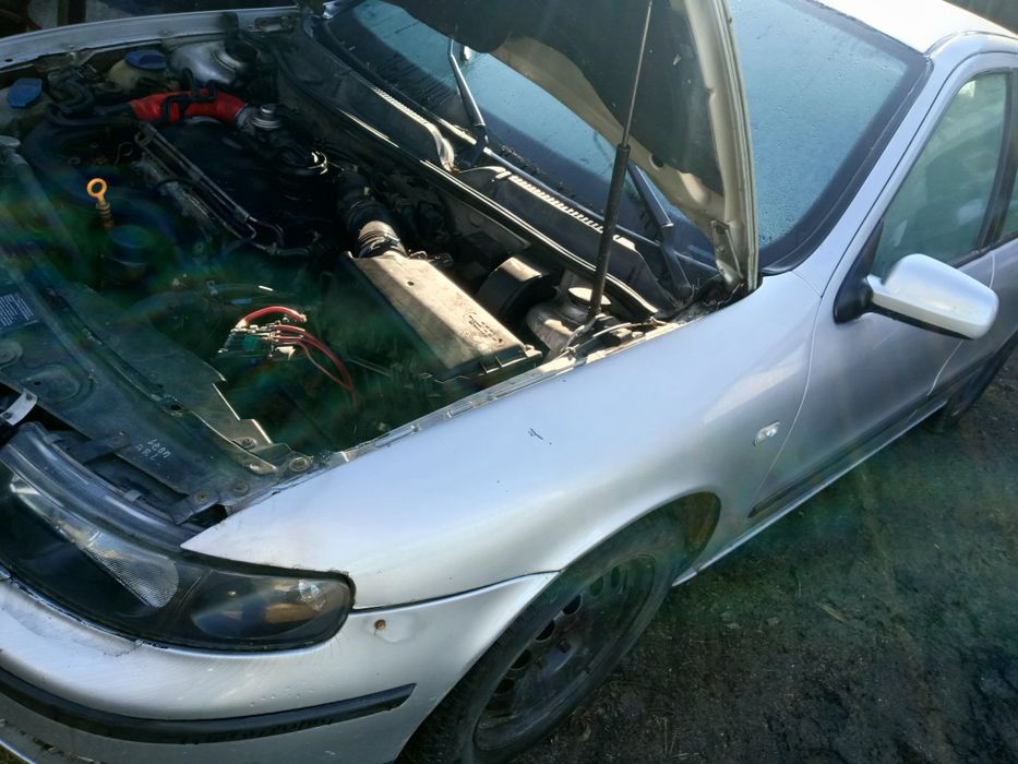 Seat Leon 2005r 19tdi doinwestowany i  ARL  150km