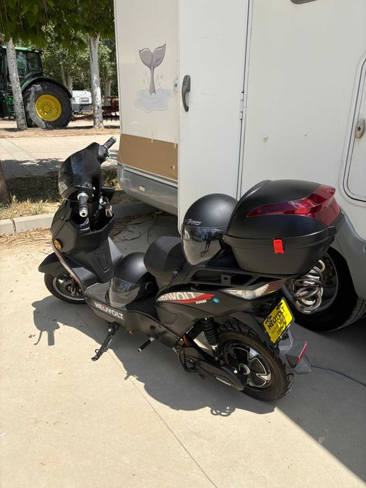 Scooter Neovolt - 60V 250W (0.25kW) RUNNER (Chumbo) (bateria com problemas)