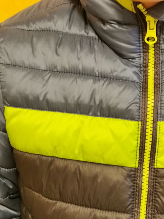 Стильная подрастковая куртка