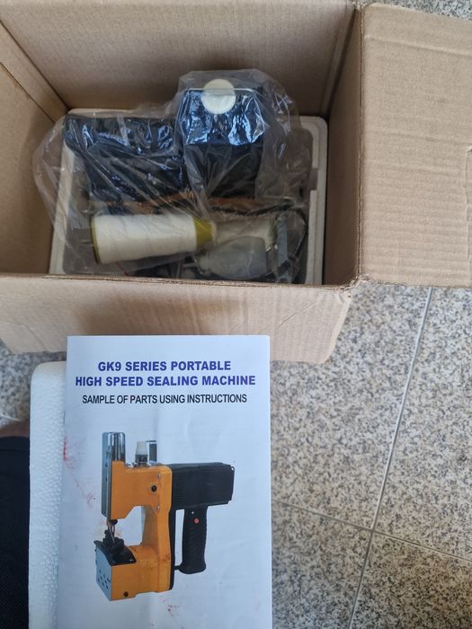 máquina de costura  para sacos portátil.  NOVA no
