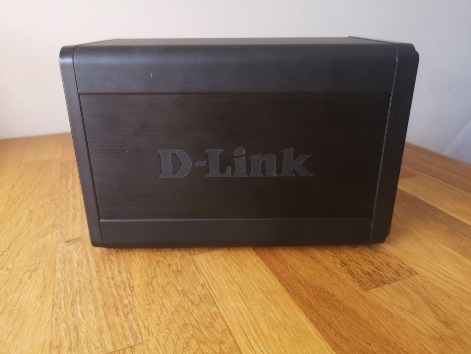 Serwer NAS D-Link DNS-323 (2-bay)