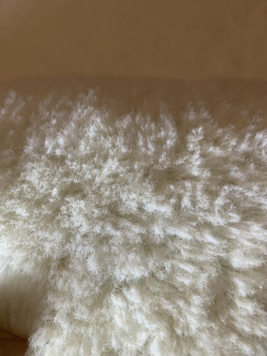 Дуже гарний килим ,з якісної тканини