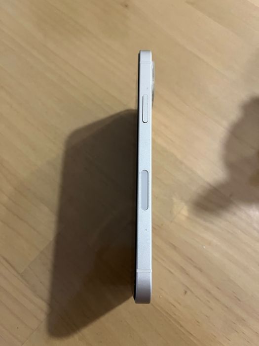 iPhone 11 64 GB — €150