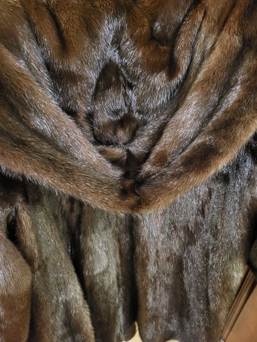 Натуральная .Норковая шуба.